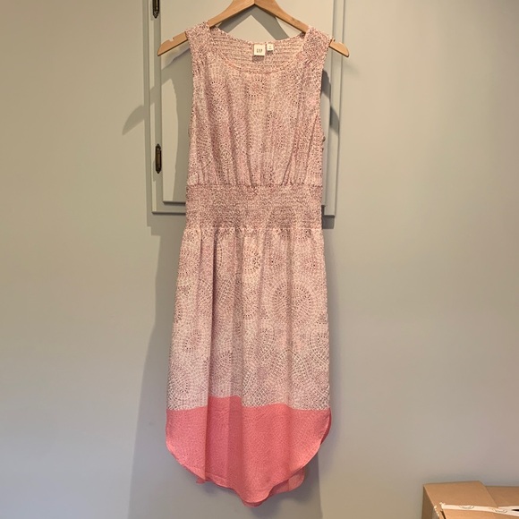 GAP Dresses & Skirts - GAP Light Pink Patterned High-Low Sleeveless Dress with Coral Hem